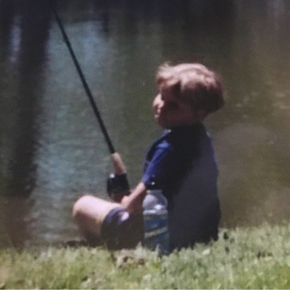 Meet your Posher, Michele,I live in Texas, I ♥️Jewlery,Hand bags, Pets, cloths! - Picture 10 of 16